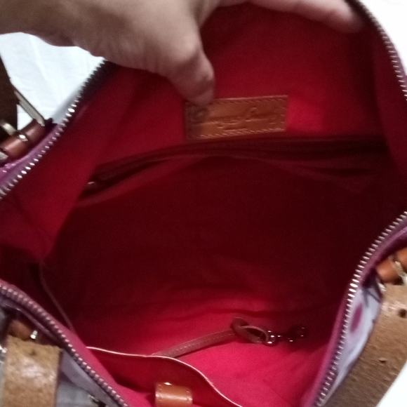 Dooney and Bourke Bag set - Picture 5 of 7